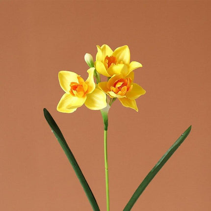 Narcissus Silk Blossom: Exquisite Luxury for Elegant Spaces..