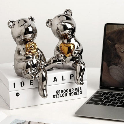 Nordic Charm: Adorable Ceramic Bear Figurine Duo for Home Decor - Très Elite
