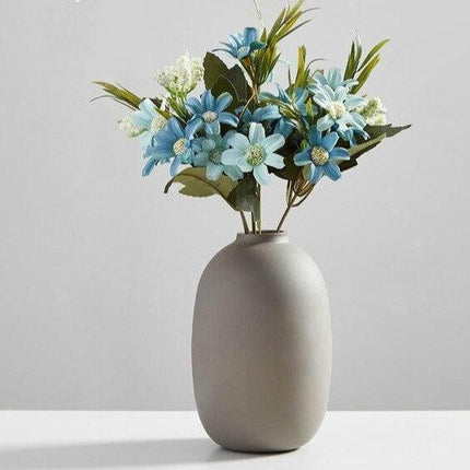 Nordic-Inspired Elegant Ceramic Flower Pot for Chic Home Styling