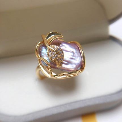 Opulent 18K Gold Baroque Pearl Jewelry Collection: A Touch of Timeless Elegance - Très Elite