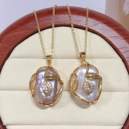 Opulent 18K Gold Baroque Pearl Jewelry Collection: A Touch of Timeless Elegance - Très Elite
