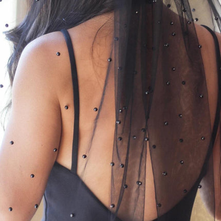 Opulent Pearl-Accented Cathedral Bridal Veil Set - A Statement of Luxury and Elegance