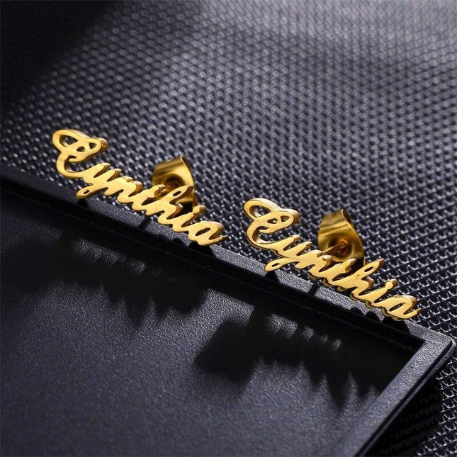 Personalized Elegant Name Script Stud Earrings: Unique Jewelry for Women