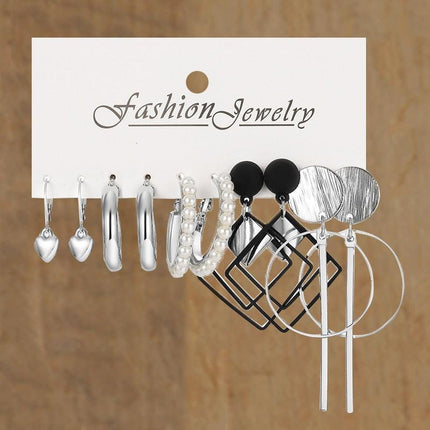 Playful Creatures Earring Set - A Fun Twist for Your Style - Très Elite