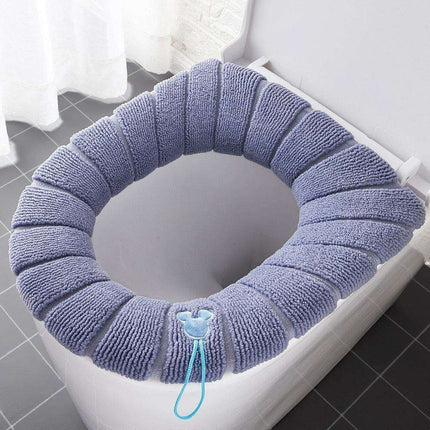 Plush Winter Toilet Seat Cover - Cozy Comfort for Every Bathroom - Très Elite
