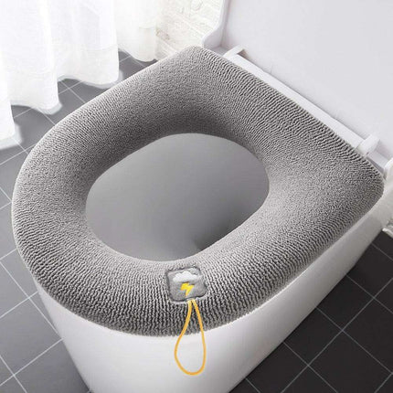 Plush Winter Toilet Seat Cover - Cozy Comfort for Every Bathroom - Très Elite