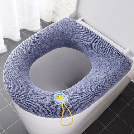 Plush Winter Toilet Seat Cover - Cozy Comfort for Every Bathroom - Très Elite