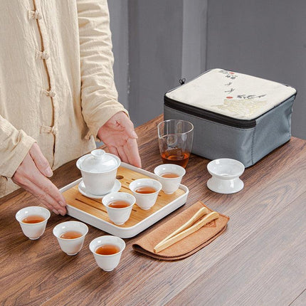 Portable Luxury Chinese Kung Fu Tea Set: Elegant Ceramic Teaware for Tea Enthusiasts on the Move - Très Elite