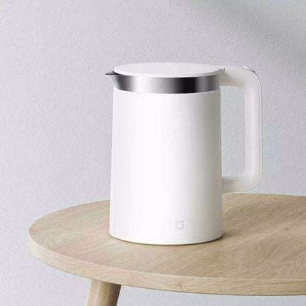 Quick Boil Electric Kettle: Experience Hot Beverages with Enhanced Safety Features - Très Elite