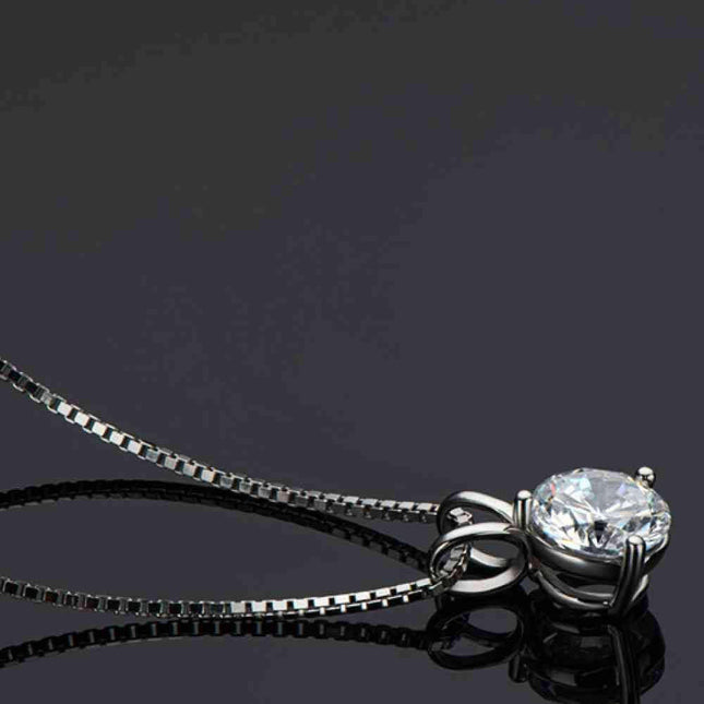 Radiant 1 Carat Moissanite Pendant Necklace: A Timeless Jewel of Elegance