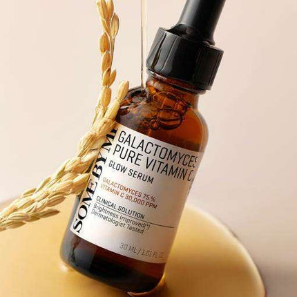 Radiant Essence Galactomyces & Vitamin C Brightening Serum - Très Elite