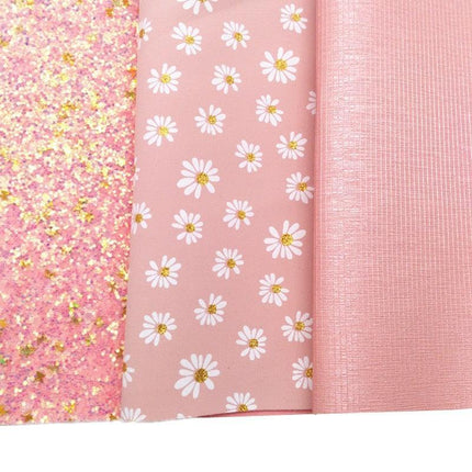 Radiant Gold Heart & Daisy Faux Leather Crafting Sheets - Premium Quality for Creative Endeavors - Très Elite