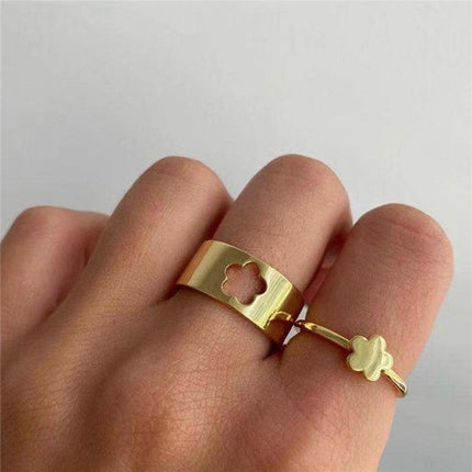 Radiant Heart Ring Collection: A Fusion of Classic Elegance and Contemporary Style - Essential Addition for Every Jewelry Lover - Très Elite