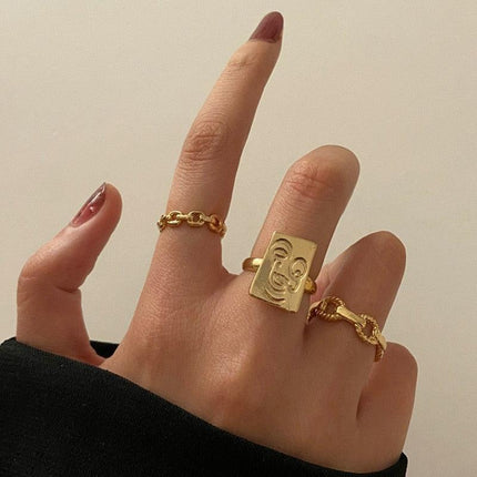 Radiant Heart Ring Collection: A Fusion of Classic Elegance and Contemporary Style - Essential Addition for Every Jewelry Lover - Très Elite