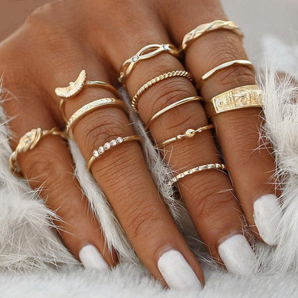 Radiant Heart Ring Collection: A Fusion of Classic Elegance and Contemporary Style - Essential Addition for Every Jewelry Lover - Très Elite
