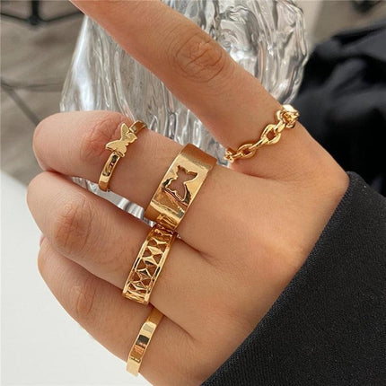 Radiant Heart Ring Collection: A Fusion of Classic Elegance and Contemporary Style - Essential Addition for Every Jewelry Lover - Très Elite