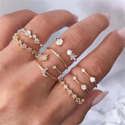 Radiant Heart Ring Collection: A Fusion of Classic Elegance and Contemporary Style - Essential Addition for Every Jewelry Lover - Très Elite