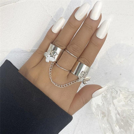 Radiant Heart Ring Collection: A Fusion of Classic Elegance and Contemporary Style - Essential Addition for Every Jewelry Lover - Très Elite