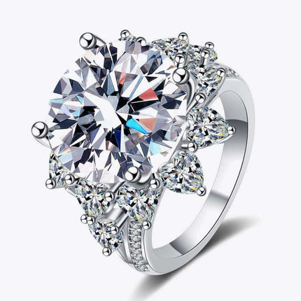 Radiant Moissanite Floral Ring in Sterling Silver - Exquisite Rhodium-Plated Jewelry- Très Elite- Très Elite