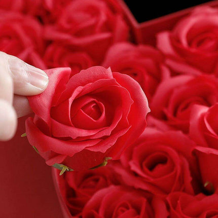 Romantic Rose Soap Flower Heart Box: A Lasting Expression of Love - Très Elite