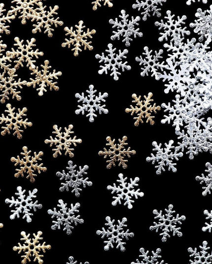 Winter Wonderland Snowflake Celebration Set: Enchanting Festive Decor