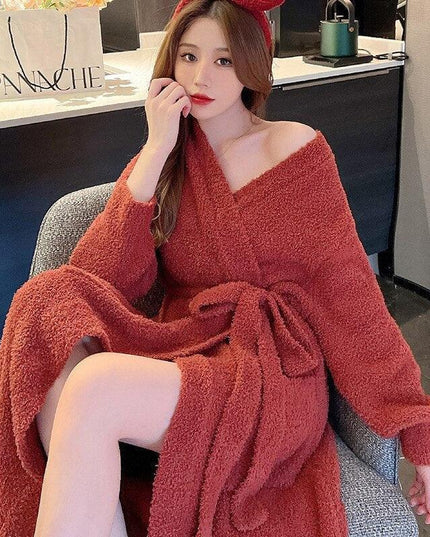Luxurious Velvet-Cotton Robe: The Perfect Blend of Comfort and Elegance