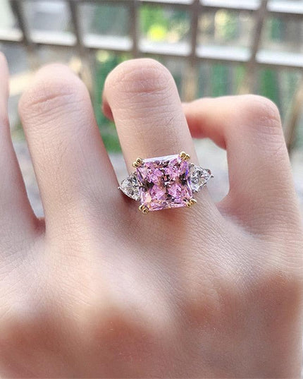 Elegantly Crafted Botanica Zirconia Ring for Memorable Moments