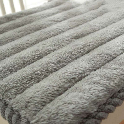 Luxurious Winter Dining Chair Cushion - Experience Ultimate Comfort and Warmth