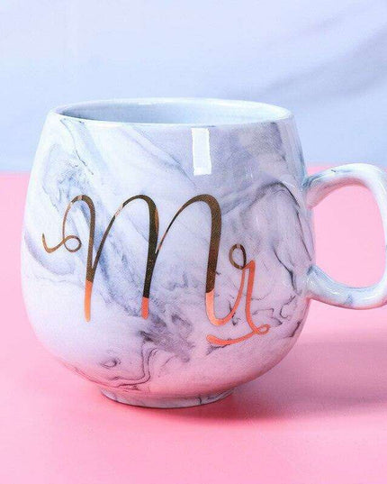 Paw-sitively Charming Flamingo Ceramic Travel Mug: Your Cozy Companion for On-the-Go Sips