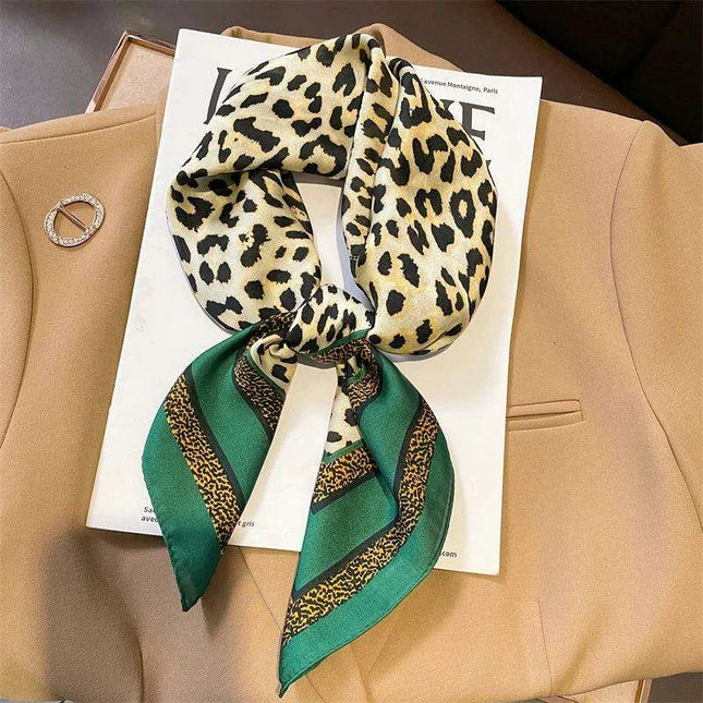 Exquisite Silk Square Scarf - A Touch of Timeless Sophistication for Women