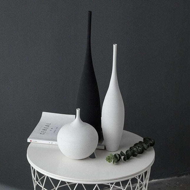 Tranquil Scandinavian Ceramic Zen Vase - Elevate Your Space with Minimalist Elegance