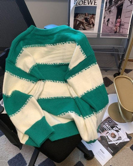 Cozy Cartoon Bear Knit Sweater - Oversized Casual Chic Top