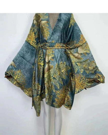 Exotic African-Inspired Kimono Cardigan: Stylish Beach Cover-Up with Cultural Elegance