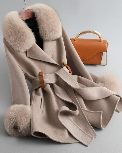 Lavish Cashmere and Fox Fur Winter Coat - A Statement of Timeless Elegance