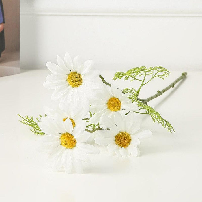 Dazzling Daisy Dream Bouquet - Realistic Floral Splendor