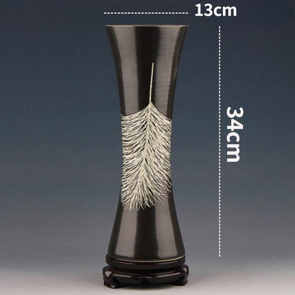 Heavenly Harmony Ceramic Vase with Ethereal Feather and Raindrop Details