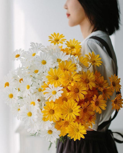 Radiant Daisy Dream - Exquisite Floral Elegance