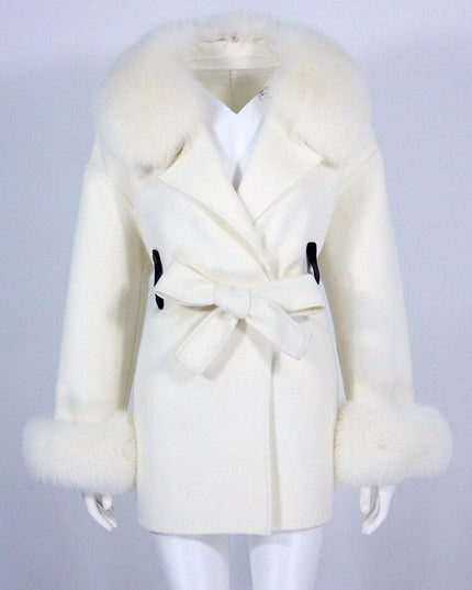 Lavish Cashmere and Fox Fur Winter Coat - A Statement of Timeless Elegance
