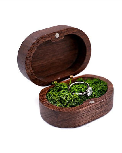 Vintage-Inspired Travel Jewelry Box with Ring Holder - Elegant Storage for Special Occasions