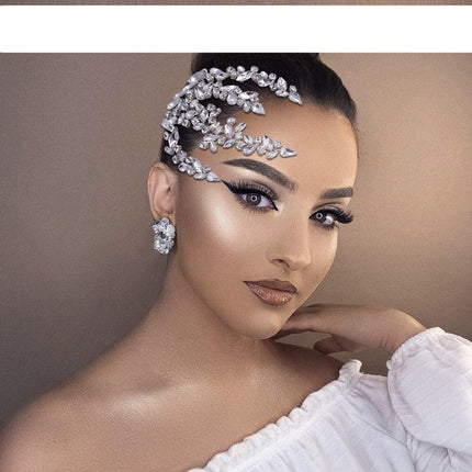 Opulent Crystal Bridal Tiara with Secure Comb Attachment