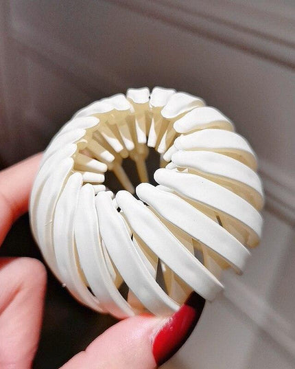 Chic Crystal Nest Hair Claw for Effortless Style