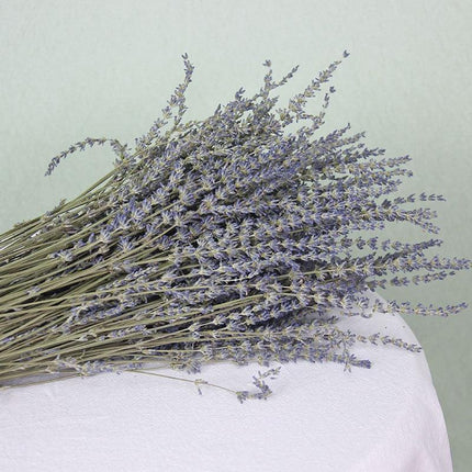 Elegance in Bloom: Exquisite Dried Lavender Bouquet for Weddings and Home Aesthetics