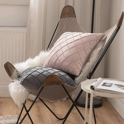 Luxurious Velvet Cushion Cover - Revitalize Your Home Decor!