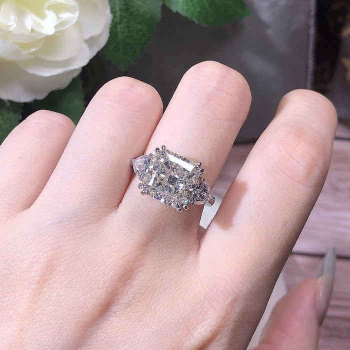 Luxury Zirconia Engagement Ring with Botanica Design