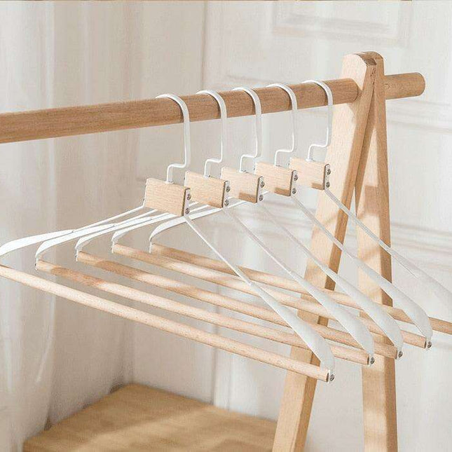 Chic Wooden Hanger Set with Wide Shoulders for Stylish Closet Storage