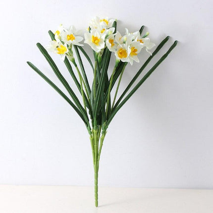 Everlasting Silk Daffodil Bouquet: Timeless Elegance for Any Occasion