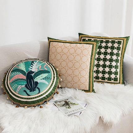 Reversible Velvet Cushion Cover with Lush Greenery and Moss Motif