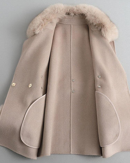 Lavish Cashmere and Fox Fur Winter Coat - A Statement of Timeless Elegance