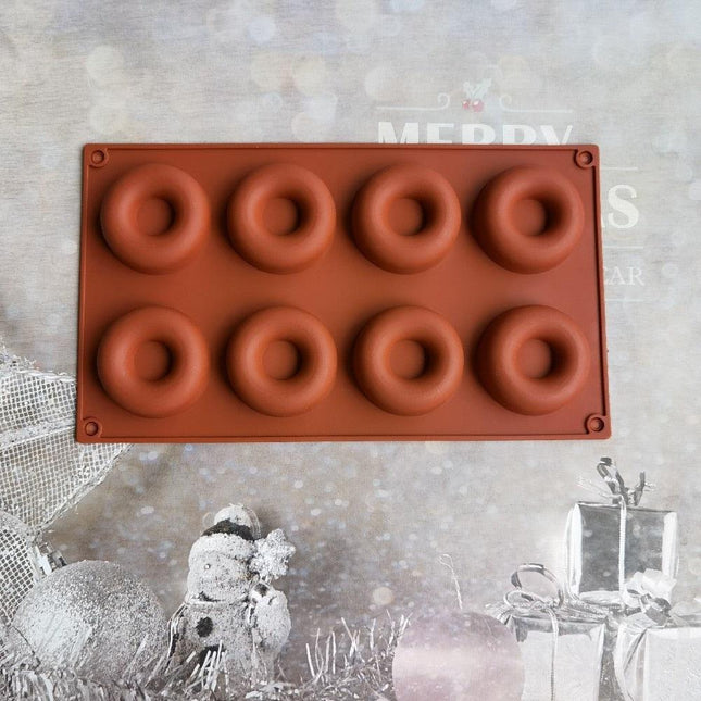 Versatile 8-Cavity Silicone Baking Mold for Irresistible Desserts