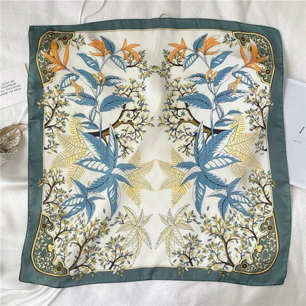 Elegant 70x70CM Printed Polyester Scarf for Timeless Style